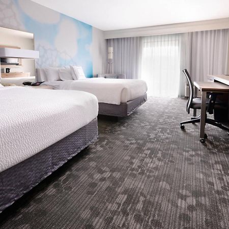 Courtyard By Marriott Houston Northwest Hotel Exterior photo