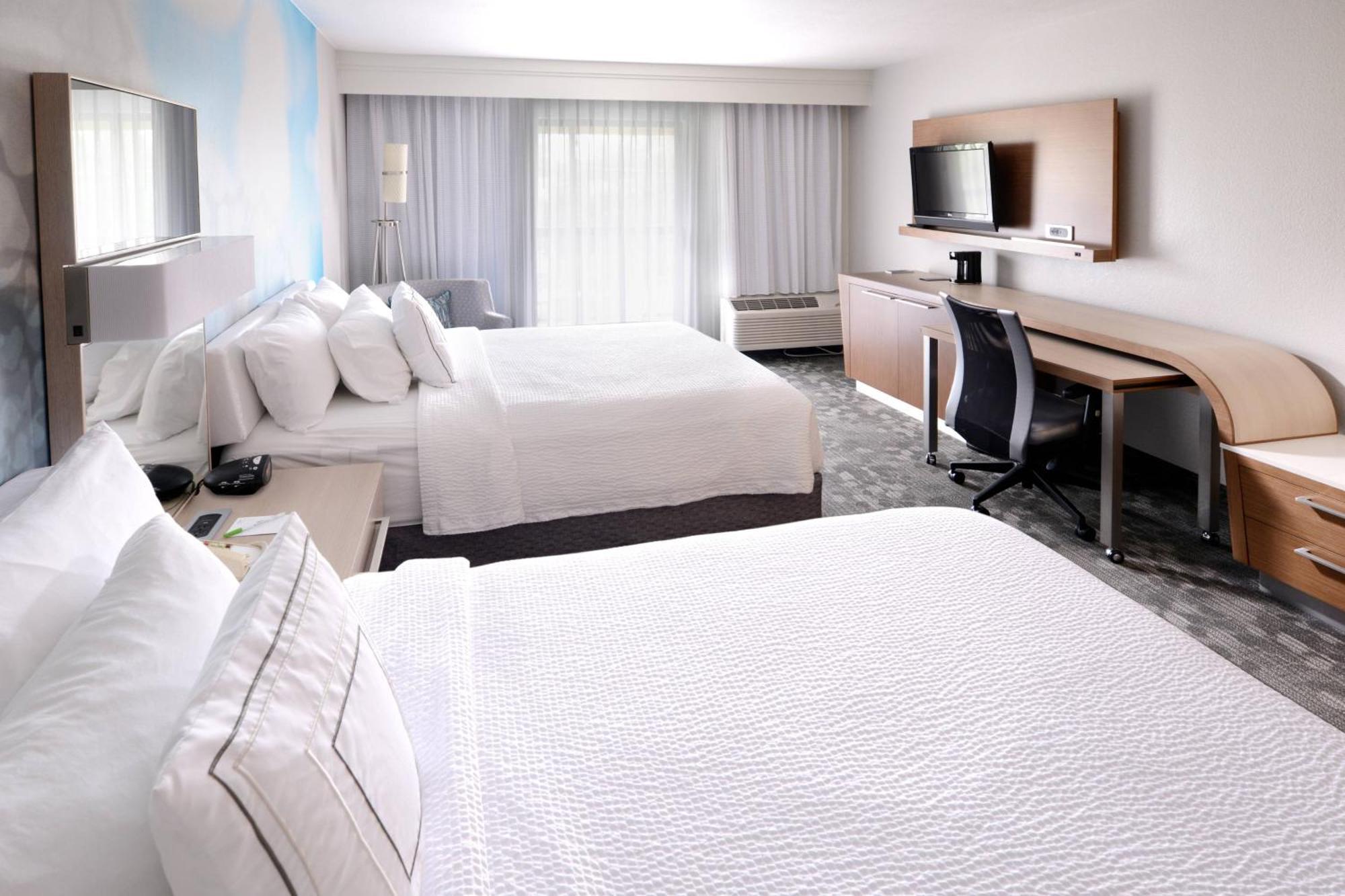 Courtyard By Marriott Houston Northwest Hotel Exterior photo